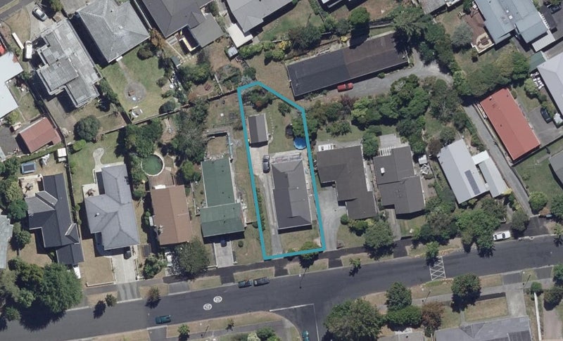 70 Howell Avenue, Riverlea, Hamilton - Carousel 1