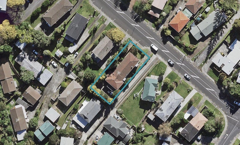 2/59 Bentley Avenue, Glenfield, Auckland - Carousel 1