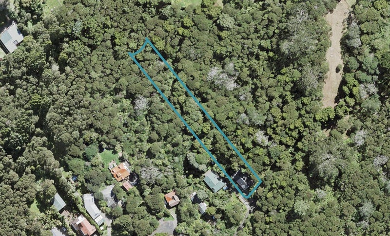 42 Napuka Road, Henderson Valley, Auckland - Carousel 1