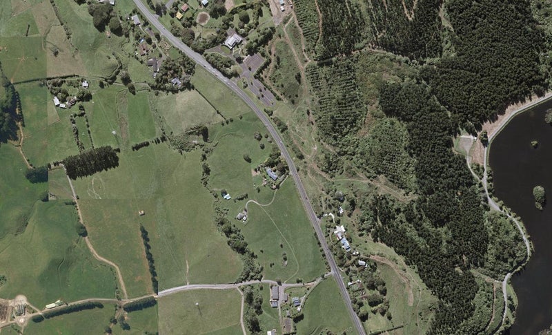 660 Junction Road, Burgess Park, New Plymouth - Carousel 1