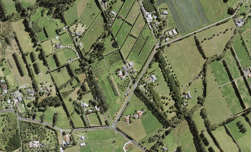 21 Dysart Lane, Kumeu, Kumeu - Carousel 1