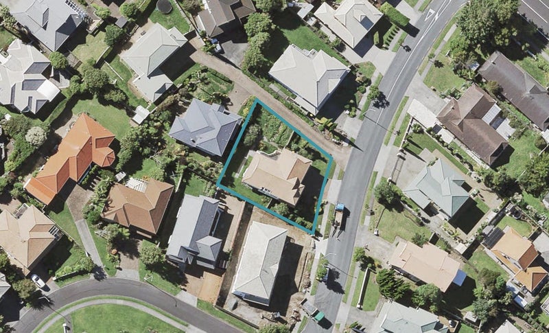 72 Edendale Road, Somerville, Manukau - Carousel 1