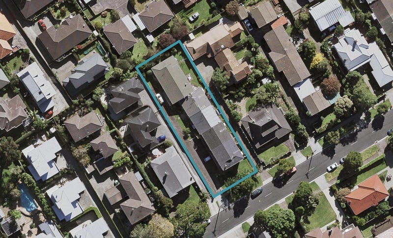 6/20 Turama Road, Royal Oak, Auckland - Carousel 1