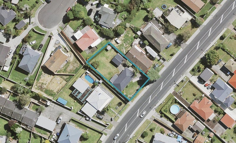 97 Seymour Road, Sunnyvale, Auckland - Carousel 1