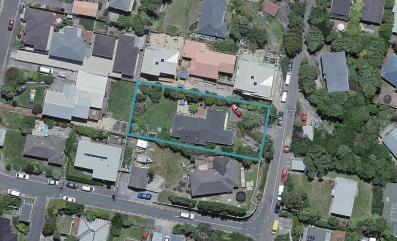 20 Prospect Terrace, Johnsonville, Wellington - Carousel 1