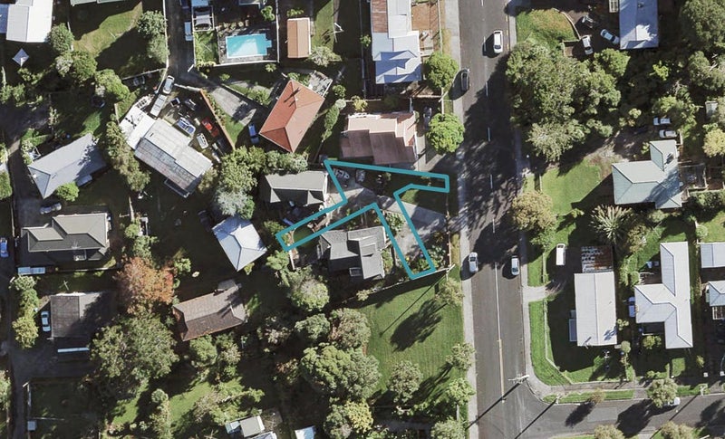 2/53 Whitney Street, Avondale, Auckland - Carousel 1
