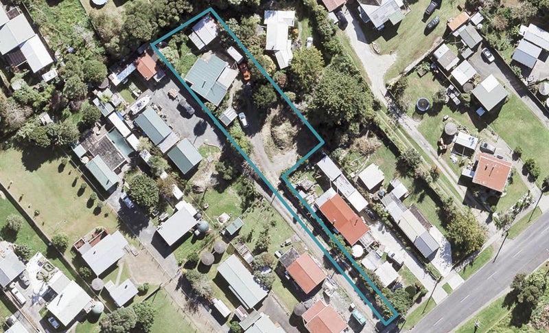 17 Orere Point Road, Papakura - Carousel 1