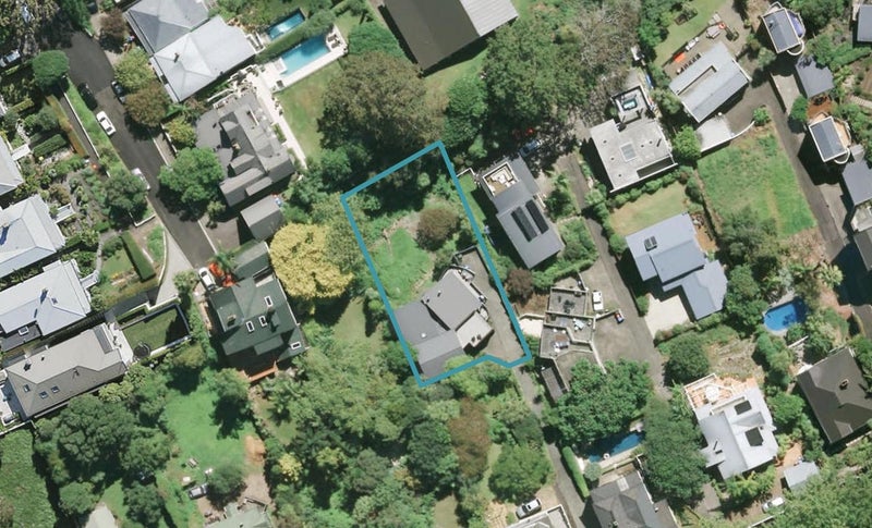 30B Picton Street, Freemans Bay, Auckland - Carousel 1