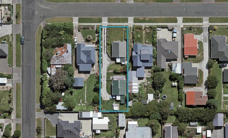 9B Gordon Street, Strathern, Invercargill - Carousel 1