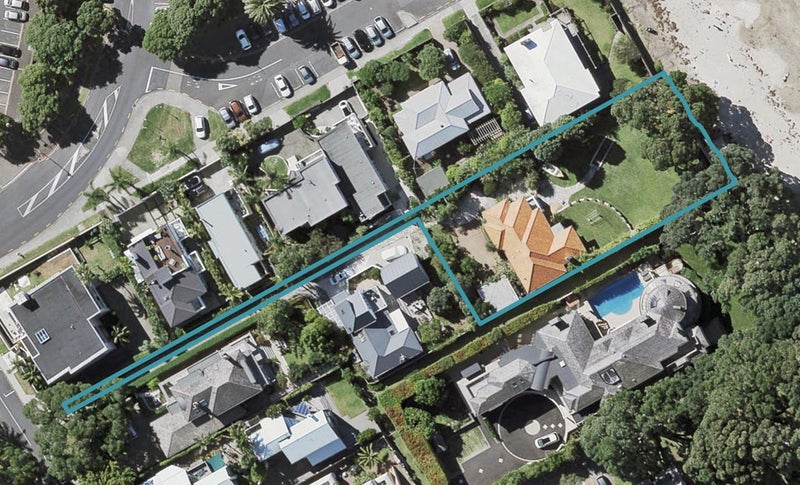 2A Gibbons Road, Takapuna, Auckland - Carousel 1