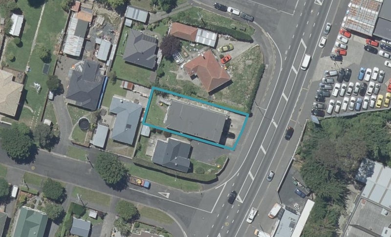 212A Kaikorai Valley Road, Bradford, Dunedin - Carousel 1