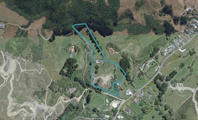 409 Makara Road, Karori - Carousel 1