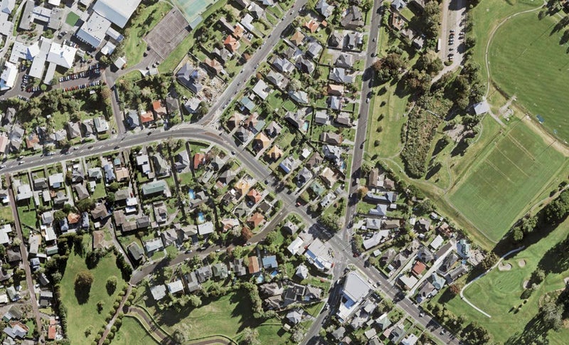 699 Hillsborough Road, Mount Roskill, Auckland - Carousel 1