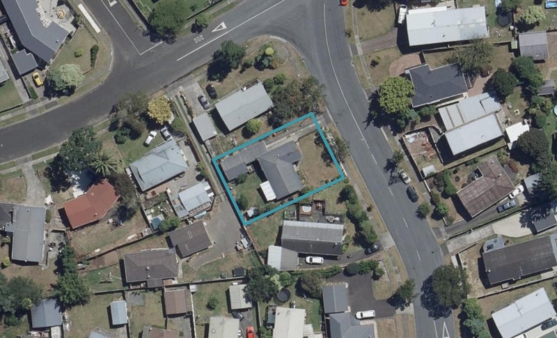 5 Lancaster Street, Dinsdale, Hamilton - Carousel 1
