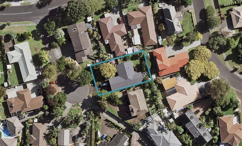 4 Aztec Place, Conifer Grove, Takanini - Carousel 1