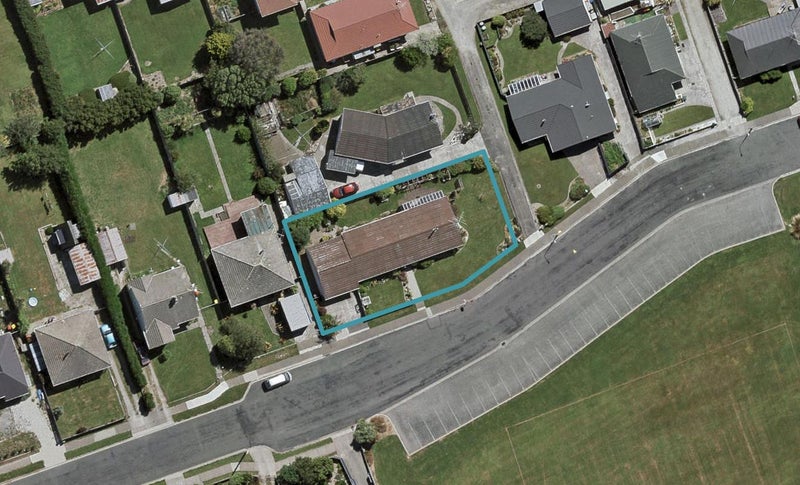 168 Islington Street, Turnbull Thomson Park, Invercargill - Carousel 1