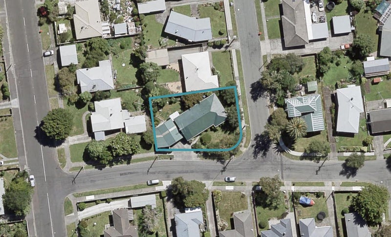 1 Charles Street, Clouston Park, Upper Hutt - Carousel 1