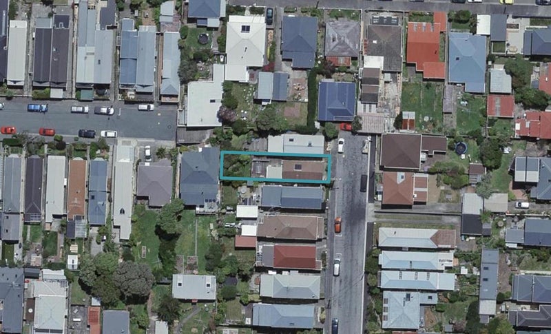 11 Herald Terrace, Berhampore, Wellington - Carousel 1