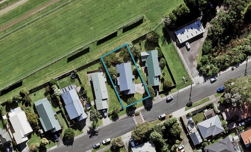 49 Wingate Street, Avondale, Auckland - Carousel 1