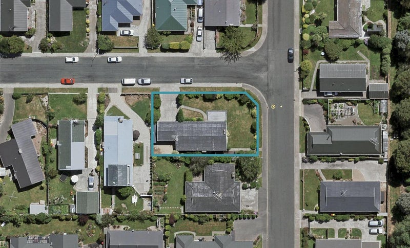 27 Pine Crescent, Hargest, Invercargill - Carousel 1