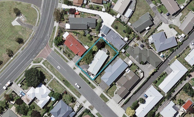 70 Park Road, Greenmeadows, Napier - Carousel 1