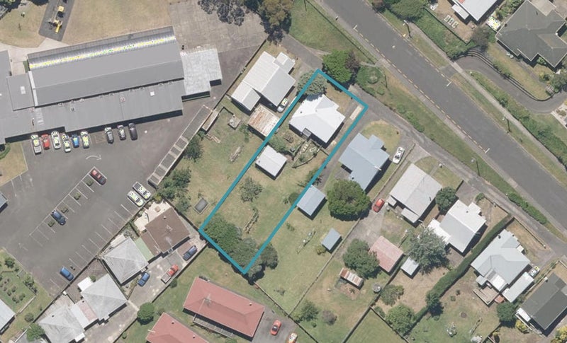 19 Rata Street, Gonville, Whanganui - Carousel 1