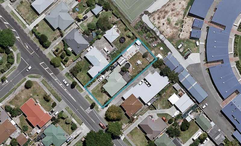 12 Wycliffe Street, Onekawa, Napier - Carousel 1