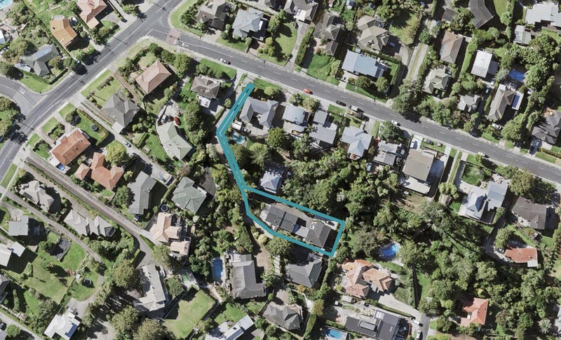 C/9A Beach Road, Mellons Bay, Auckland - Carousel 1