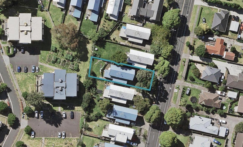 227 Pilkington Road, Point England, Auckland - Carousel 1