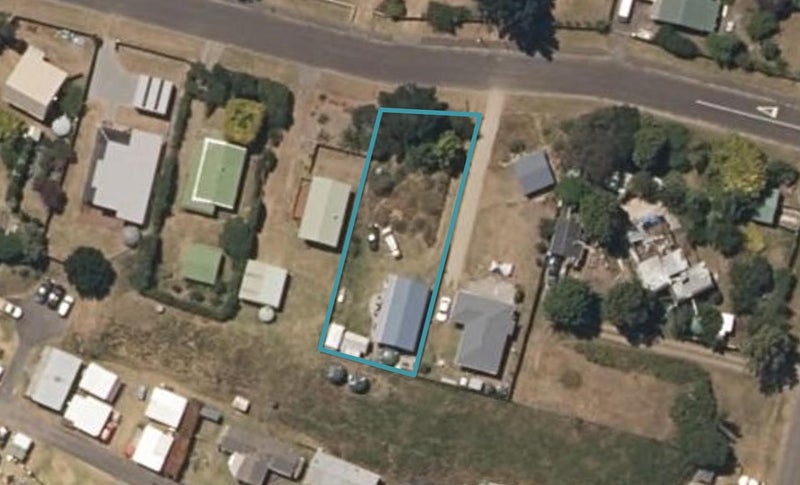 6 Alan Lindsay Avenue, Waitarere Beach, Levin - Carousel 1