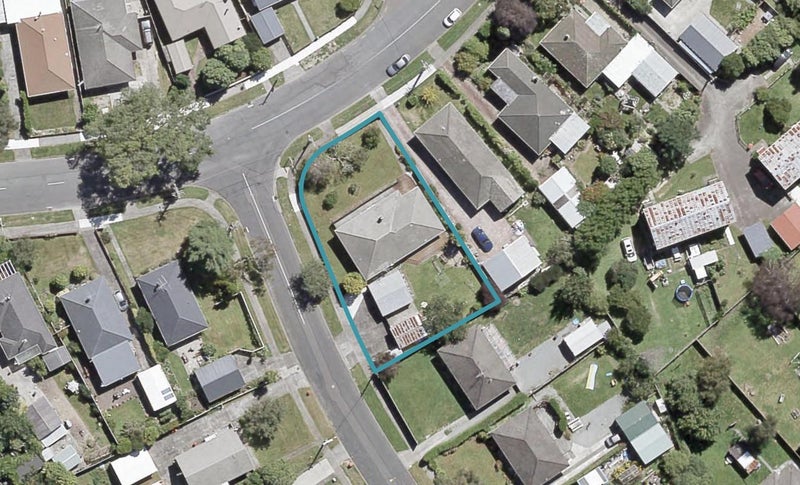 111 McLeod Street, Elderslea, Upper Hutt - Carousel 1