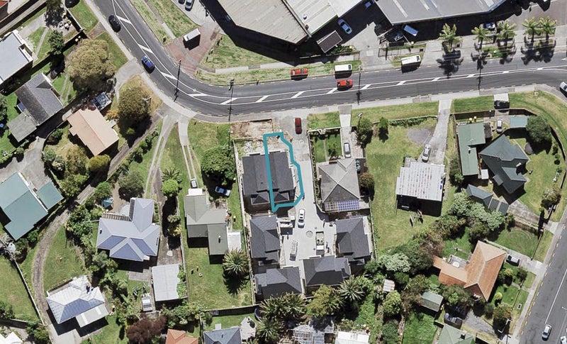 6A Binsted Road, New Lynn, Auckland - Carousel 1