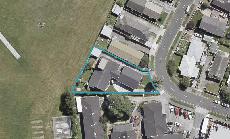 65B Wai-Iti Crescent, Woburn, Lower Hutt - Carousel 1