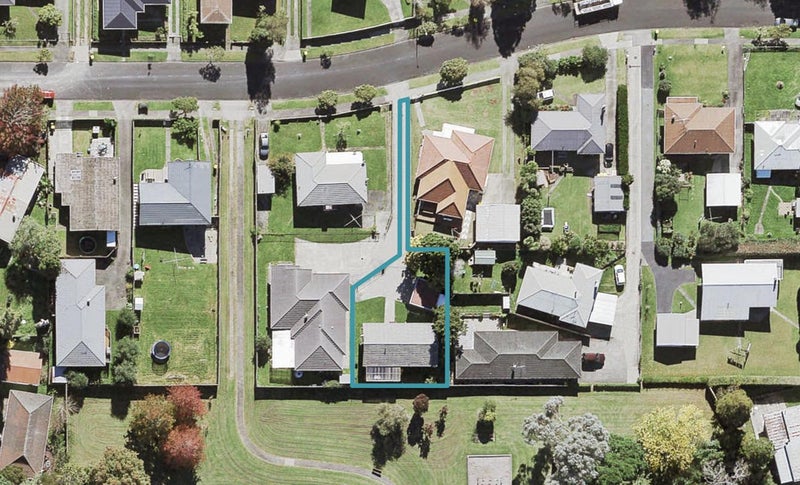 19A Cutler Street, New Lynn, Auckland - Carousel 1