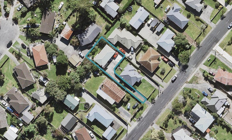 65A Farquhar Road, Glendene, Auckland - Carousel 1