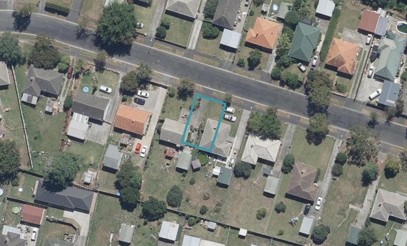 2/24 Montgomery Crescent, Bader, Hamilton - Carousel 1