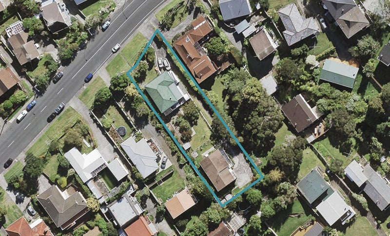 2/48 Manuka Road, Glenfield, Auckland - Carousel 1