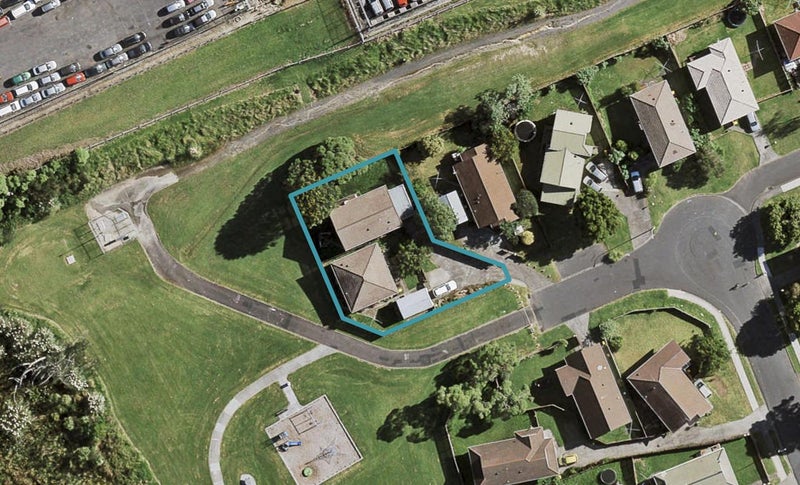 26 Hanford Place, Clendon Park, Auckland - Carousel 1