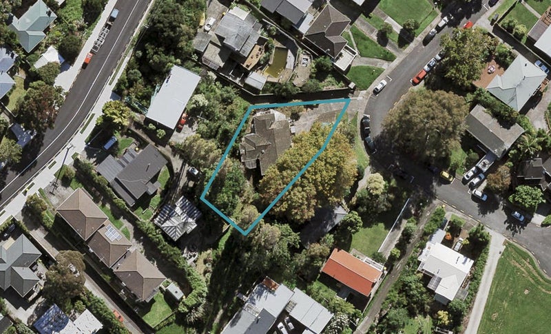 25 St Peters Street, Northcote, Auckland - Carousel 1