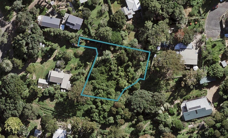 88 Wharf Road, Ostend, Waiheke Island - Carousel 1