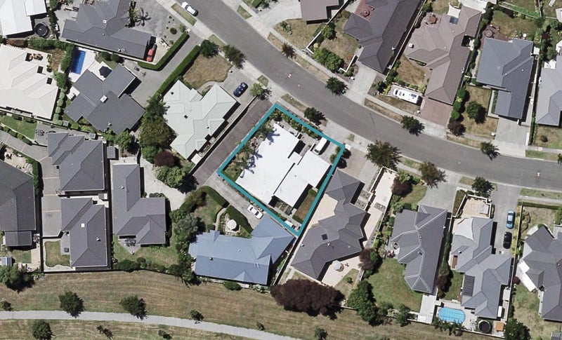 18 Pinotage Drive, Greenmeadows, Napier - Carousel 1