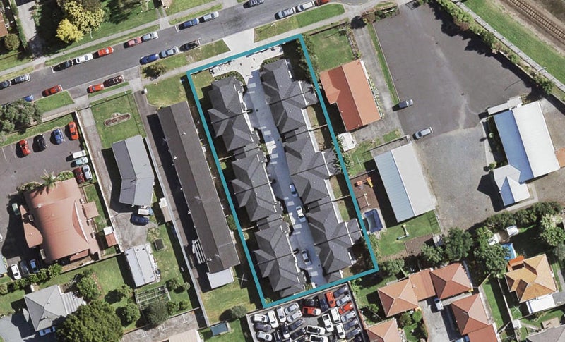 6/7 Maru Road, Takanini, Auckland - Carousel 1