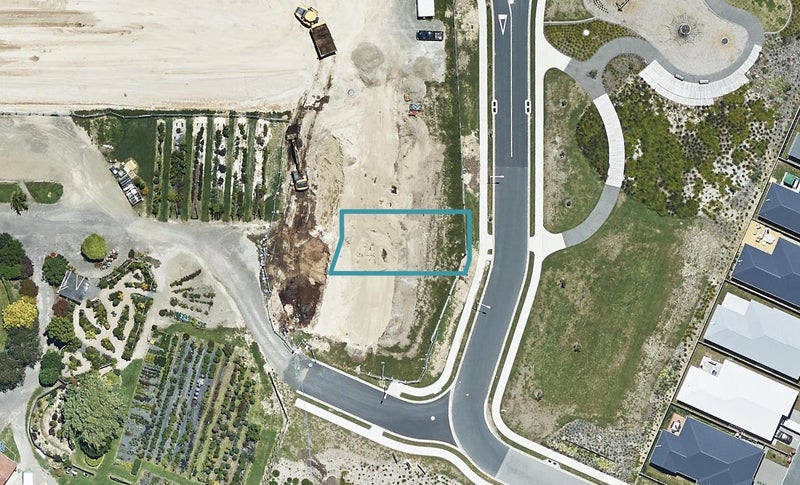 10 EL QUESTRO DRIVE - Carousel 1