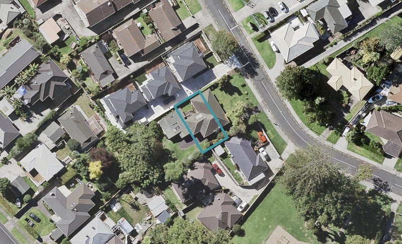 49B Elliot Street, Howick, Auckland - Carousel 1