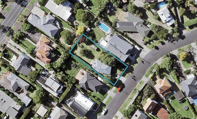 10 Athlone Road, Glendowie, Auckland - Carousel 1