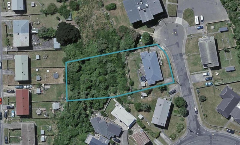 3 Ngatiapa Street, Strathmore Park, Wellington - Carousel 1