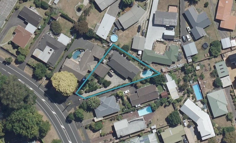 952 River Road, Queenwood, Hamilton - Carousel 1
