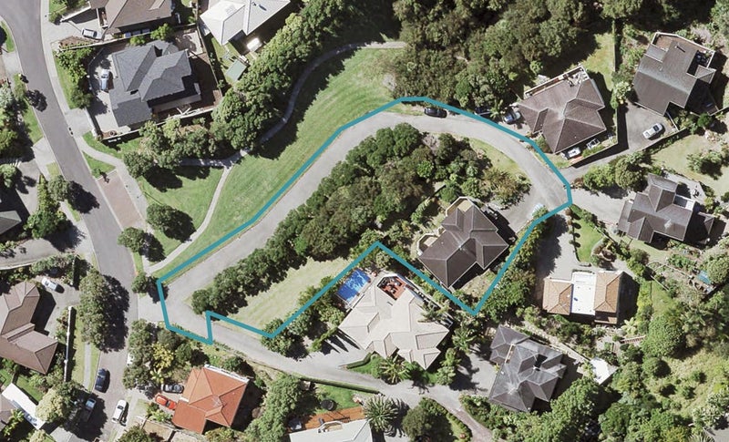 47 Langana Avenue, Browns Bay, Auckland - Carousel 1