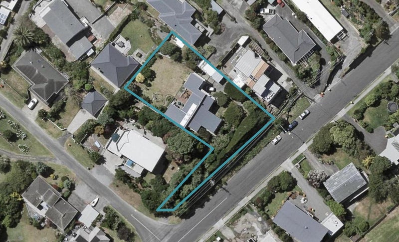51 Golf Road, Paraparaumu Beach, Paraparaumu - Carousel 1
