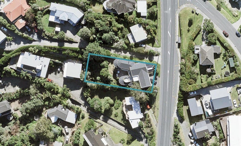 1106 Whangaparaoa Road, Tindalls Beach, Whangaparaoa - Carousel 1